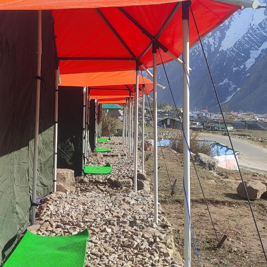 Buddy Hikers Stay Badrinath Buitenkant foto